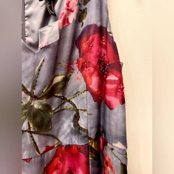 Adrianna Papell Sleeveless Gown. NWT Beautiful Floral w/crystal accents Size 16 - Picture 6 of 10
